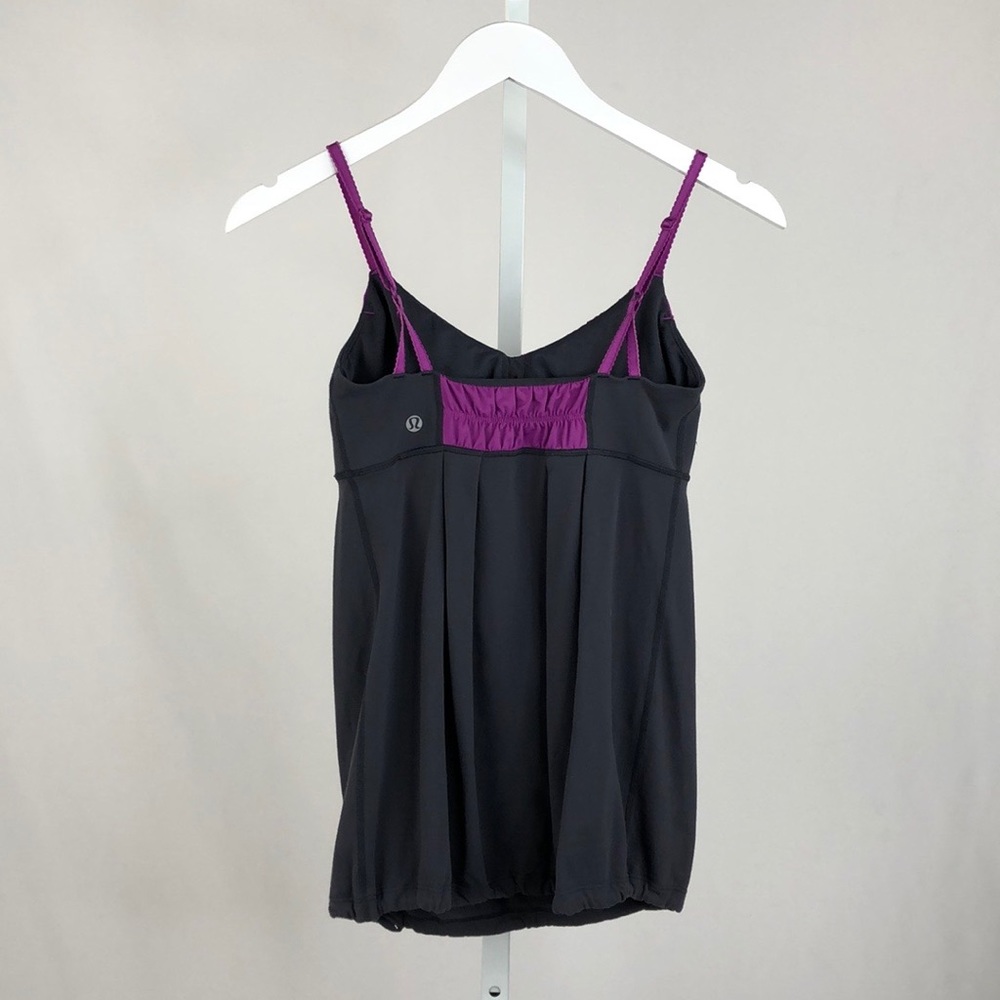 Lululemon Athletica Loose Fit Tank Top, Size 6 - Picture 2 of 4